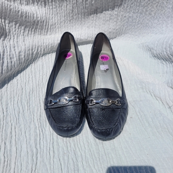 Anne Klein Black iflex Leather loafers 8.5 - Picture 11 of 11
